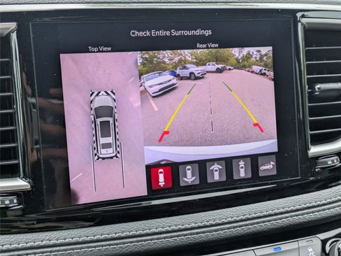 New 2026 Chrysler Pacifica Select image 22