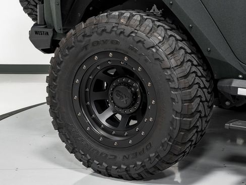 Used 2023 Jeep Wrangler Unlimited Rubicon 392 AWD/4WD image 47