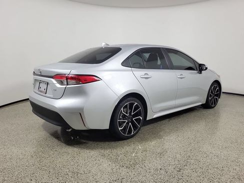 Used 2024 Toyota Corolla LE FWD image 5