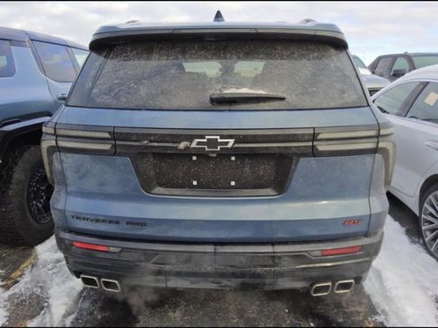 Used 2024 Chevrolet Traverse RS w/ LPO, Floor Liner Package image 3