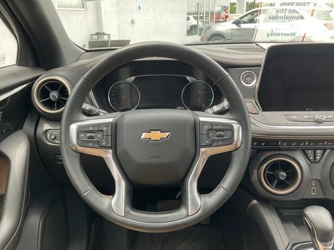 Used 2024 Chevrolet Blazer Premier w/ Driver Confidence II Package AWD/4WD image 3