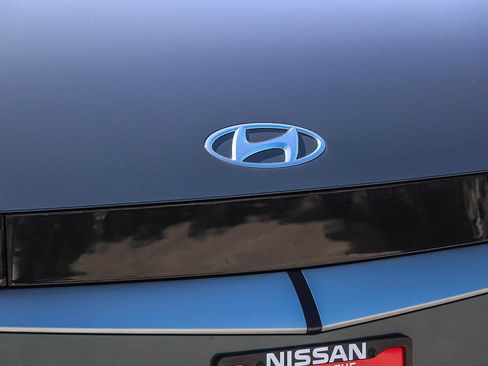 Used 2024 Hyundai Ioniq 5 SEL RWD image 5