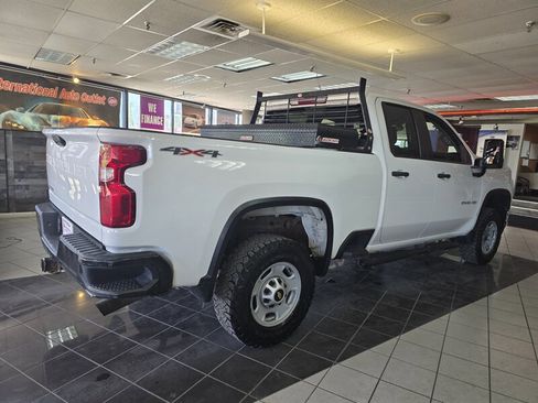 Used 2021 Chevrolet Silverado 2500 W/T w/ WT Convenience Package AWD/4WD image 4