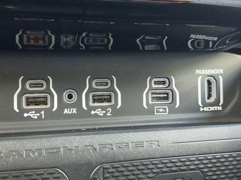 Certified 2025 RAM 1500 Tungsten w/ Off Road Group AWD/4WD image 27