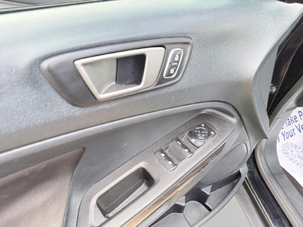 Used 2021 Ford EcoSport SE FWD image 19