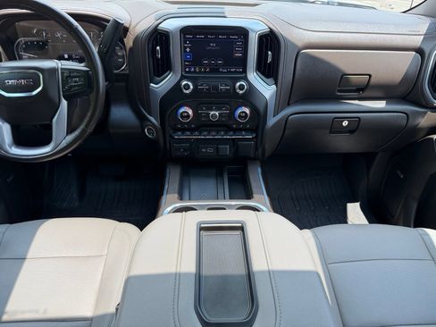 Used 2021 GMC Sierra 1500 SLT w/ SLT Premium Plus Package AWD/4WD image 19