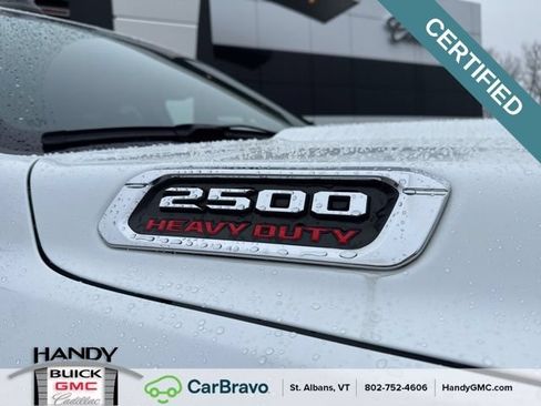 Used 2024 RAM 2500 Limited AWD/4WD image 10