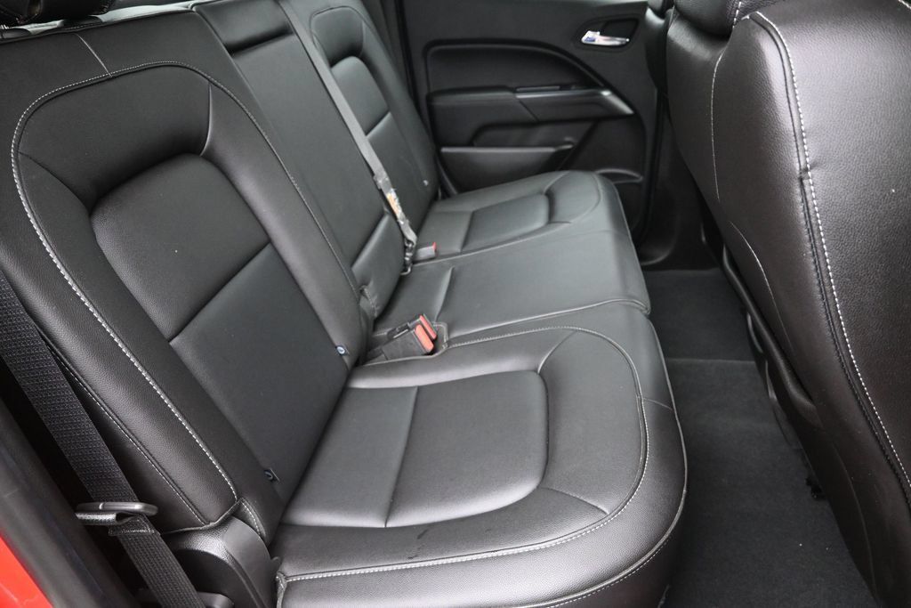 Used 2020 GMC Canyon SLT w/ Trailering Package AWD/4WD image 28