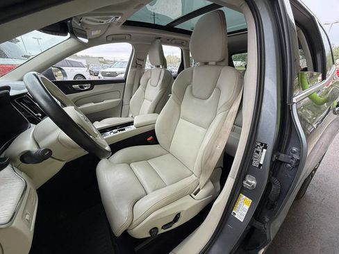 Used 2018 Volvo XC60 T5 Inscription AWD/4WD image 14