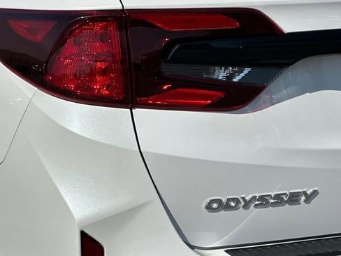 Used 2025 Honda Odyssey Sport-L image 32