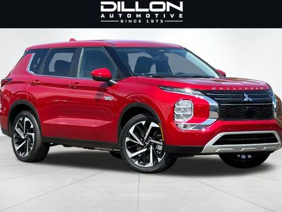 Used 2025 Mitsubishi Outlander 4WD Plug-In Hybrid