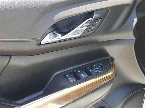 Used 2019 GMC Acadia SLE AWD/4WD image 11