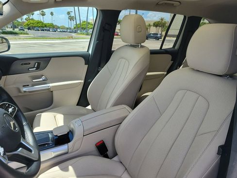 Certified 2022 Mercedes-Benz GLB 250 image 22