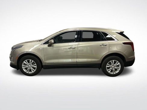 Certified 2023 Cadillac XT5 Luxury FWD image 2