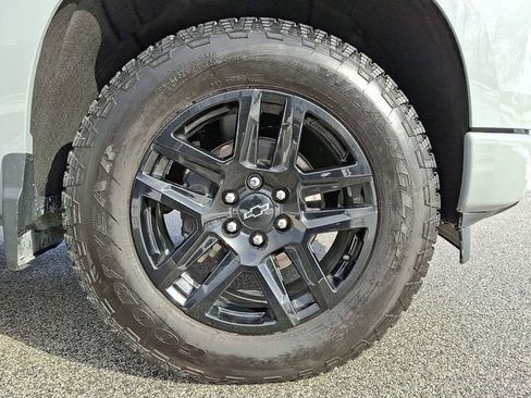 Used 2024 Chevrolet Silverado 1500 RST w/ Convenience Package II AWD/4WD image 11