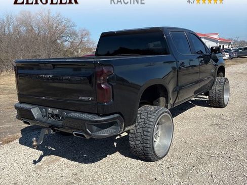 Used 2021 Chevrolet Silverado 1500 RST AWD/4WD image 4