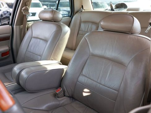 Used 2002 Mercury Grand Marquis LS image 12