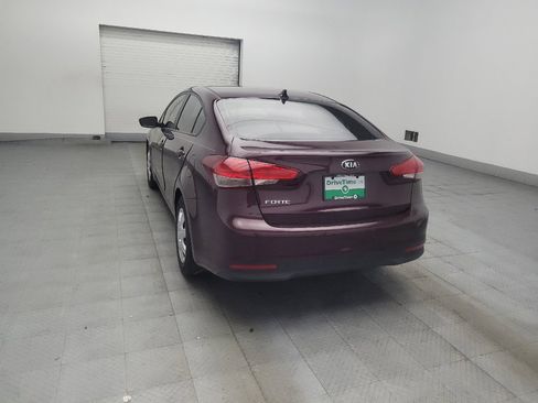Used 2018 Kia Forte LX FWD image 5