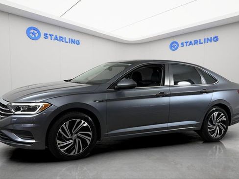 Used 2021 Volkswagen Jetta SEL FWD image 2