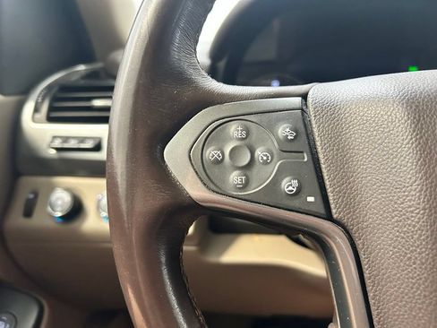 Used 2017 Chevrolet Suburban Premier AWD/4WD image 10