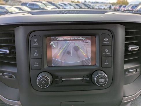Used 2019 RAM 2500 Tradesman image 12