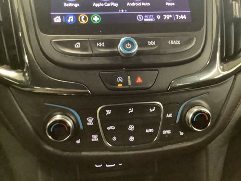 Used 2024 Chevrolet Equinox RS w/ RS Leather Package AWD/4WD image 12