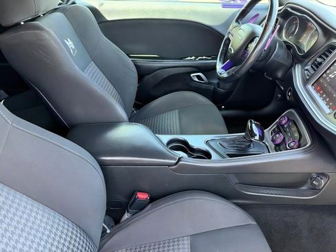 Used 2019 Dodge Challenger R/T Scat Pack w/ Driver Convenience Group RWD image 13