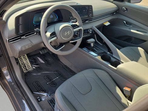 New 2026 Hyundai Elantra SEL Sport image 19