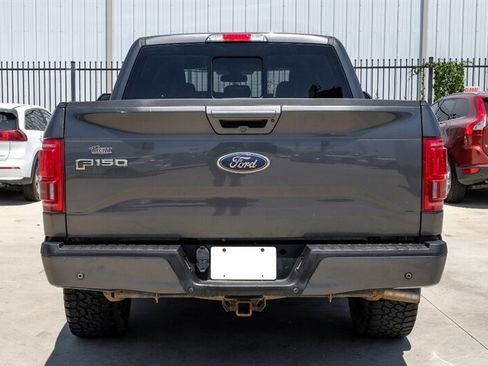 Used 2015 Ford F150 Lariat w/ Equipment Group 502A Luxury image 9