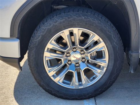 Used 2023 GMC Sierra 1500 Denali w/ Technology Package image 10