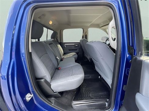 Used 2017 RAM 2500 Big Horn image 30