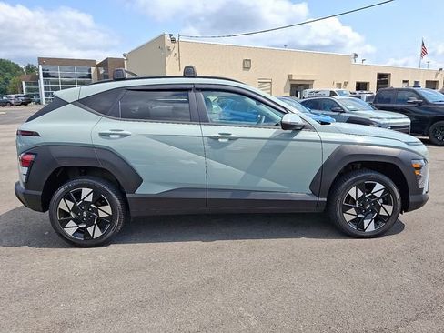 Used 2024 Hyundai Kona SEL AWD/4WD image 7