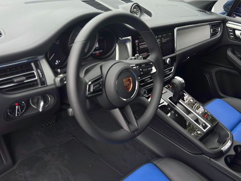 New 2026 Porsche Macan S AWD/4WD image 4
