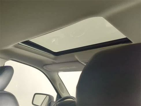 Used 2018 RAM 2500 Laramie w/ Convenience Group image 25