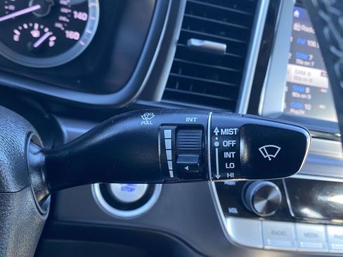 Used 2019 Hyundai Sonata Limited image 23