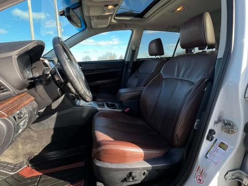 Used 2013 Subaru Outback 2.5i Limited w/ Special Appearance Pkg image 11