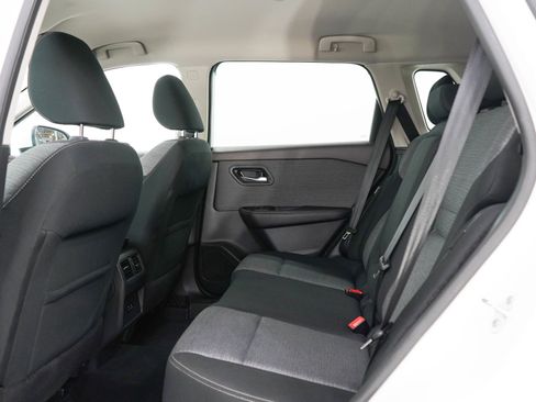 Used 2021 Nissan Rogue SV AWD/4WD image 14