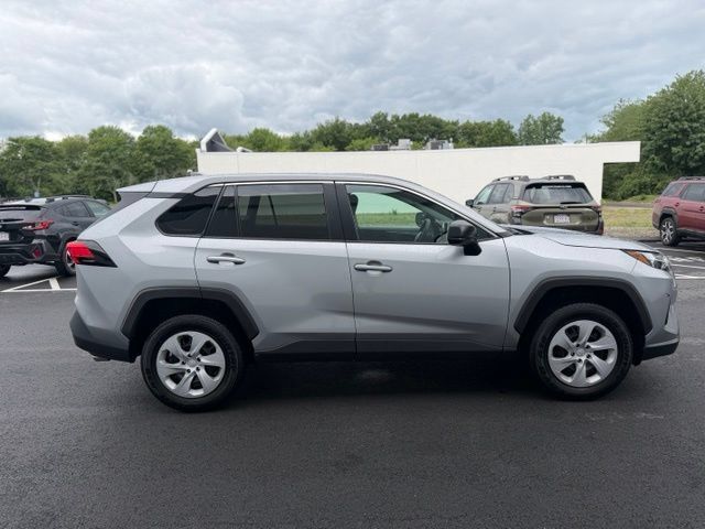 Used 2025 Toyota RAV4 LE FWD image 5