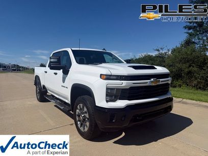 Used 2025 Chevrolet Silverado 2500 Custom w/ Custom Value Package