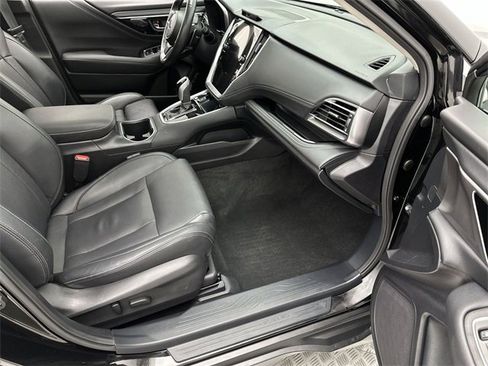 Used 2022 Subaru Outback Limited image 25