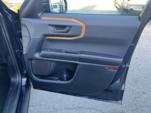 Used 2023 Ford Bronco Sport Badlands image 14