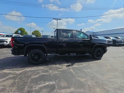 New 2026 Chevrolet Silverado 3500 LT w/ Trail Boss Package AWD/4WD image 9