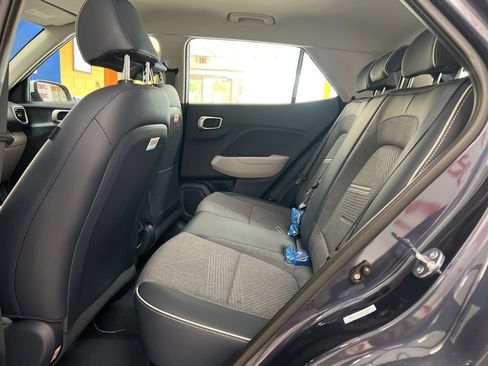 New 2026 Hyundai Venue SEL FWD image 15