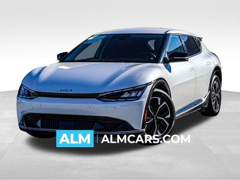 Used 2022 Kia EV6 Wind image 1