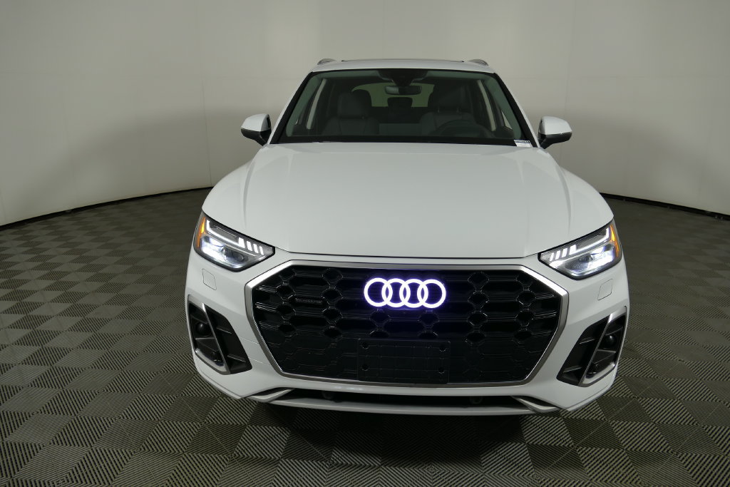Used 2023 Audi Q5 2.0T Prestige w/ Prestige Package AWD/4WD image 8