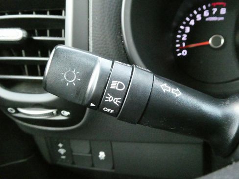 Used 2018 Kia Soul image 40