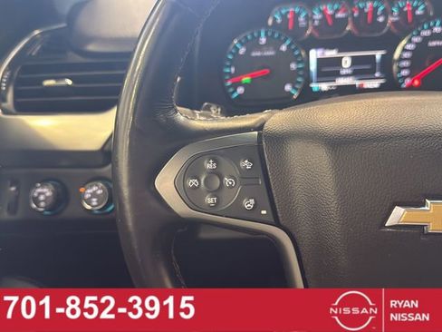 Used 2016 Chevrolet Suburban LT image 27