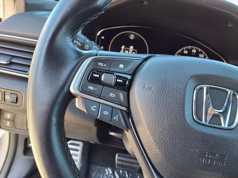 Used 2022 Honda Accord Sport image 17