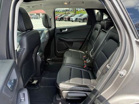 Certified 2022 Ford Escape Titanium w/ Class II Trailer Tow Package AWD/4WD image 20