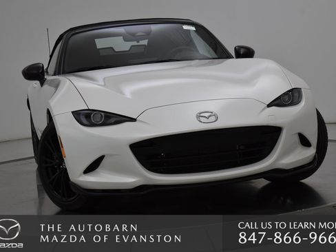 Certified 2025 MAZDA MX-5 Miata Club image 4